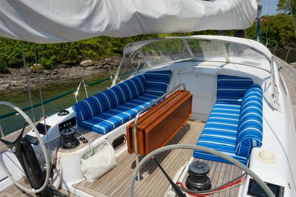 LAURA 60ft Reichel Pugh Yacht For Sale