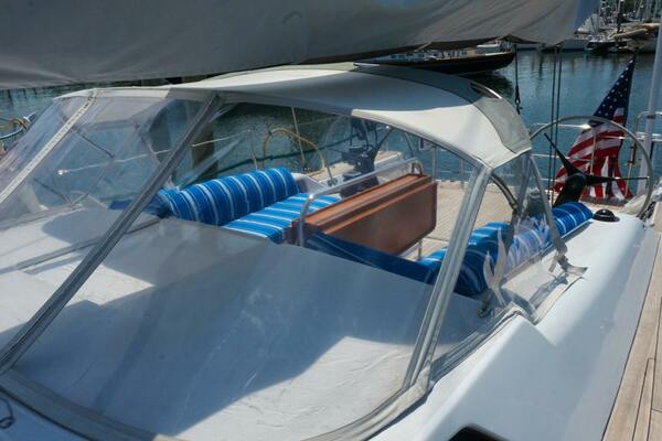 LAURA 60ft Reichel Pugh Yacht For Sale