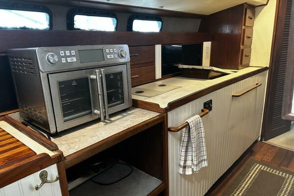 Possessor 52ft Morgan Yacht For Sale