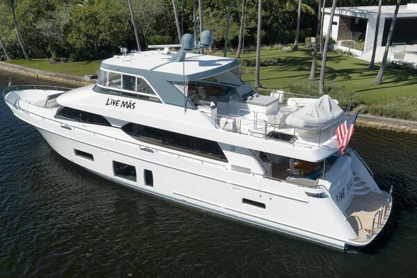 LIVE MAS 85ft Ocean Alexander Yacht For Sale