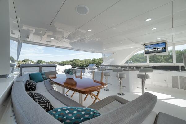 LIVE MAS 85ft Ocean Alexander Yacht For Sale