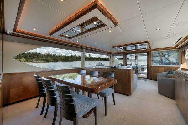 Ocean Alexander 85 Yacht For Sale