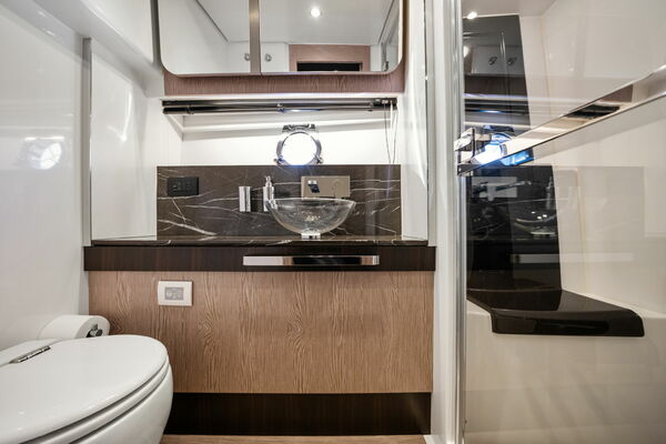 59ft Azimut Yacht For Sale