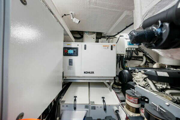 Azimut S6 Yacht For Sale