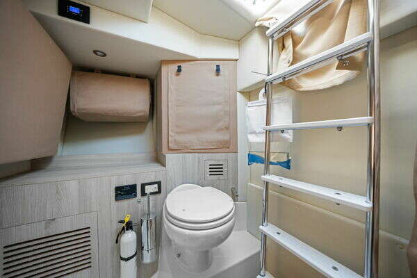 Azimut S6 Yacht For Sale