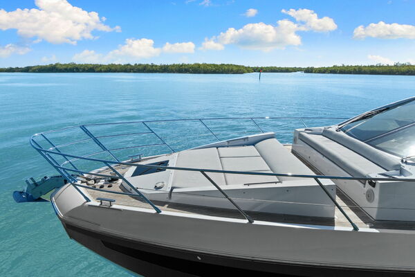 59ft Azimut Yacht For Sale