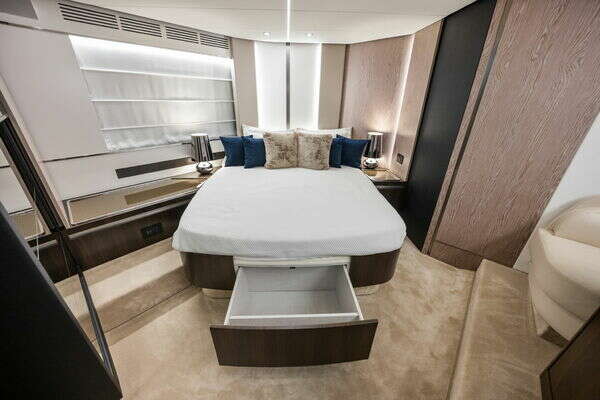 Azimut S6 Yacht For Sale