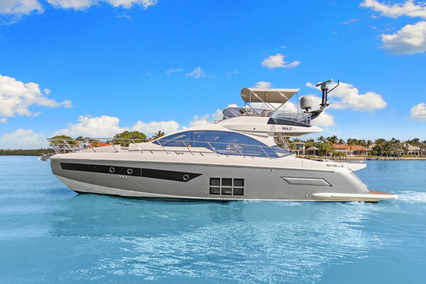 59ft Azimut Yacht For Sale