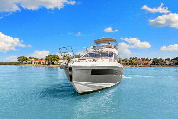 Azimut S6 Yacht For Sale