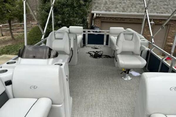 23ft Avalon Yacht For Sale