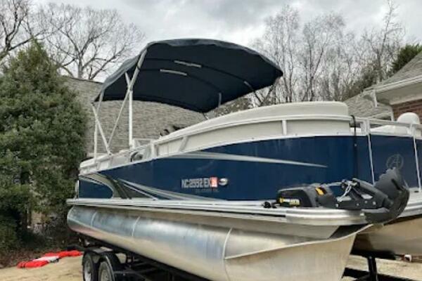 23ft Avalon Yacht For Sale