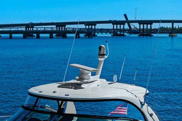 Sea Ray 44 Sundancer Yacht For Sale