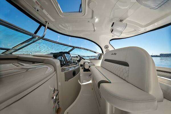 Sea Ray 44 Sundancer Yacht For Sale