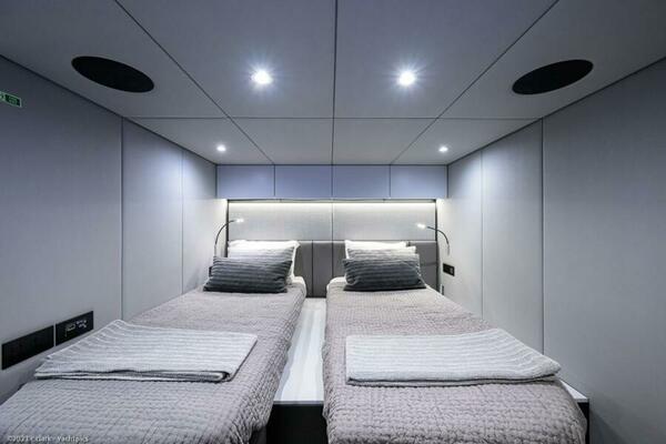 Sunreef 60 NERO- Forward Starboard Guest Cabin