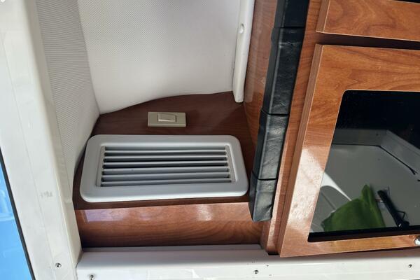 LAST ONE II 29ft Wellcraft Yacht For Sale