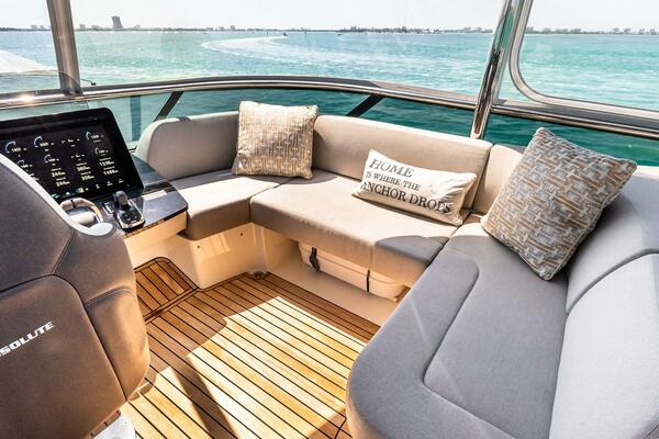 64ft Absolute Yacht For Sale
