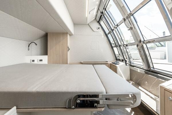 64ft Absolute Yacht For Sale