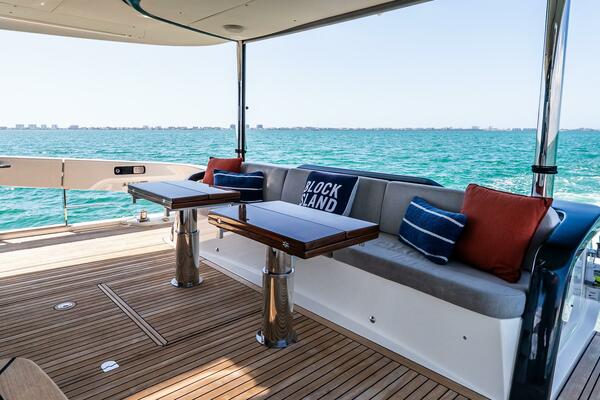 64ft Absolute Yacht For Sale