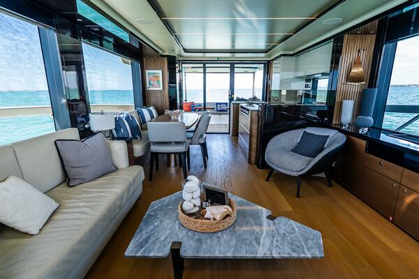 64ft Absolute Yacht For Sale