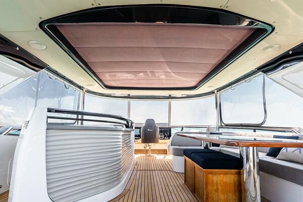 64ft Absolute Yacht For Sale