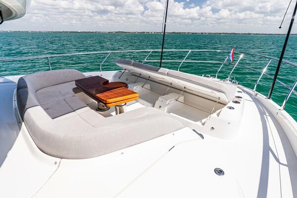 64ft Absolute Yacht For Sale