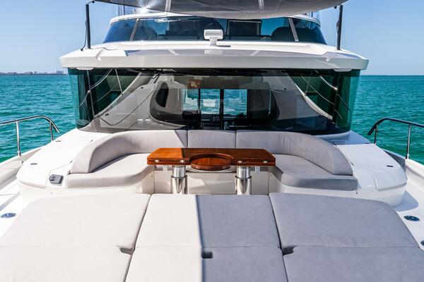 64ft Absolute Yacht For Sale
