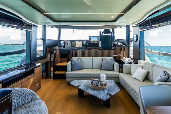 64ft Absolute Yacht For Sale