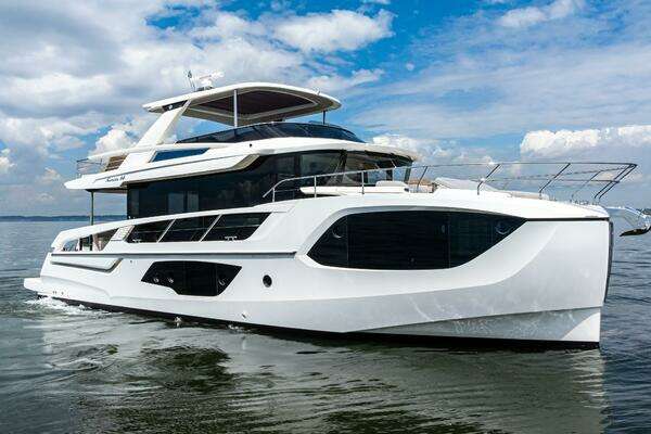 64-ft-Absolute-2022-64 Navetta- Longboat Key Florida United States  yacht for sale