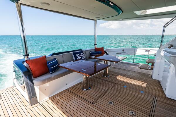 64ft Absolute Yacht For Sale
