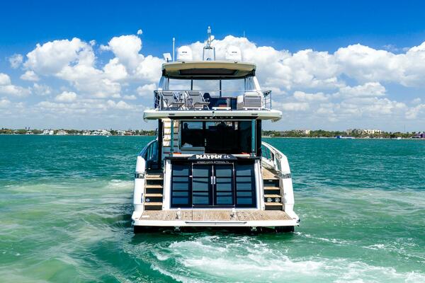 64ft Absolute Yacht For Sale
