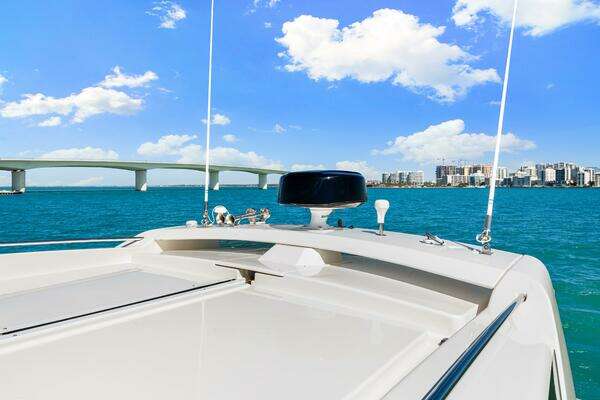 Riviera 5000 Sport Yacht Yacht For Sale
