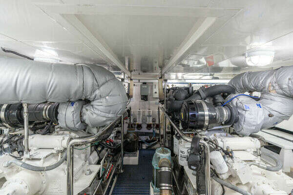 Ocean Alexander 65 PILOTHOUSE Yacht For Sale