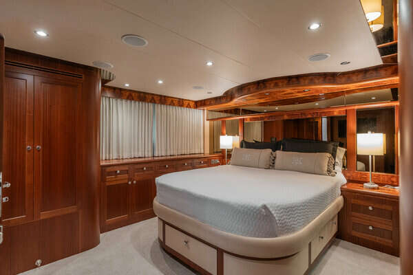 Ocean Alexander 65 PILOTHOUSE Yacht For Sale