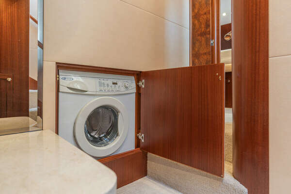 Ocean Alexander 65 PILOTHOUSE Yacht For Sale