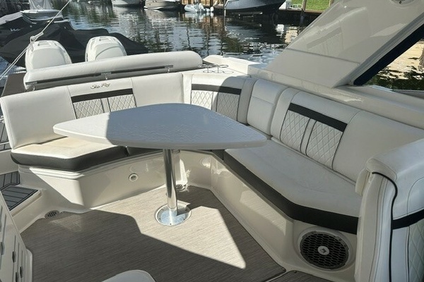 SALES THERAPY 31ft Sea Ray Yacht For Sale
