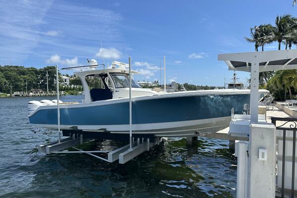 PERFECTION 37ft Edgewater Yacht For Sale