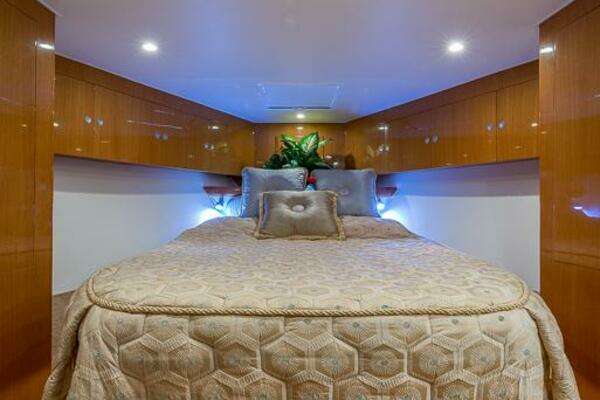 Post 53 Convertible Yacht For Sale