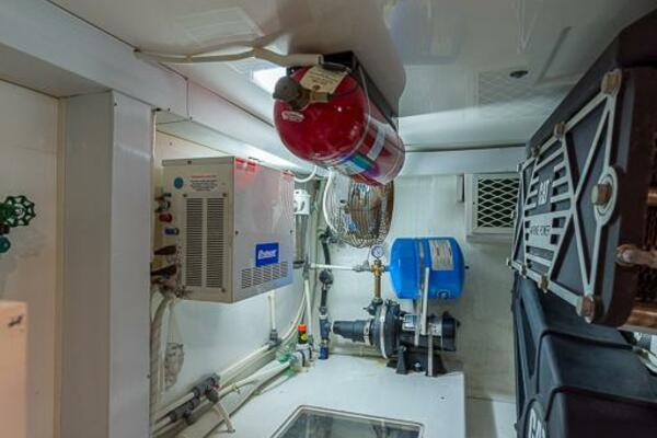 NO PRESSURE 53ft Post Yacht For Sale