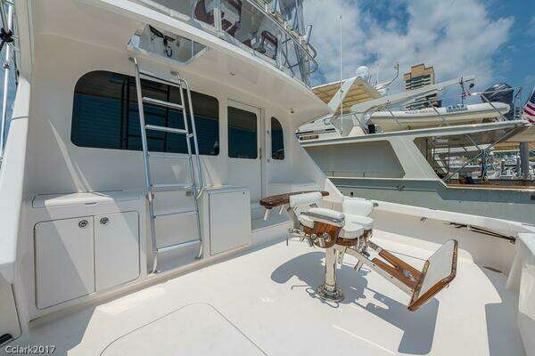 Post 53 Convertible Yacht For Sale
