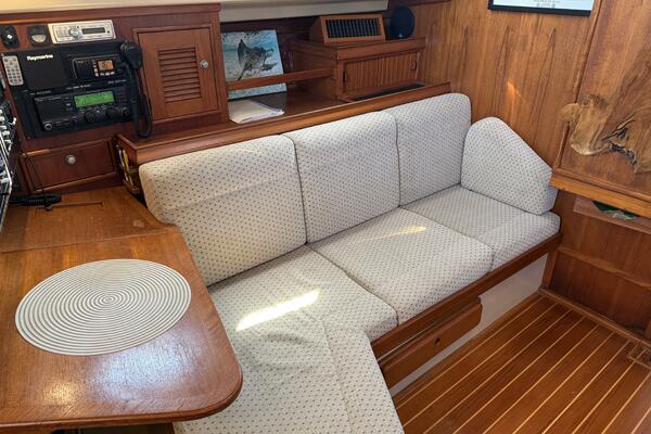 38ft Island Packet Yacht For Sale