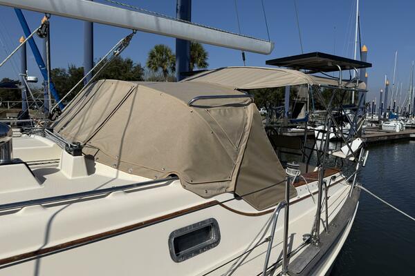 38ft Island Packet Yacht For Sale