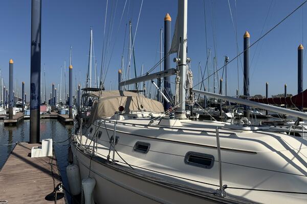 38ft Island Packet Yacht For Sale