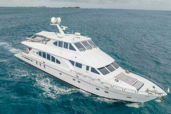Hargrave Capri Skylounge Yacht For Sale