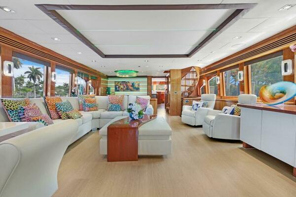 OSSUM DREAM 96ft Hargrave Yacht For Sale
