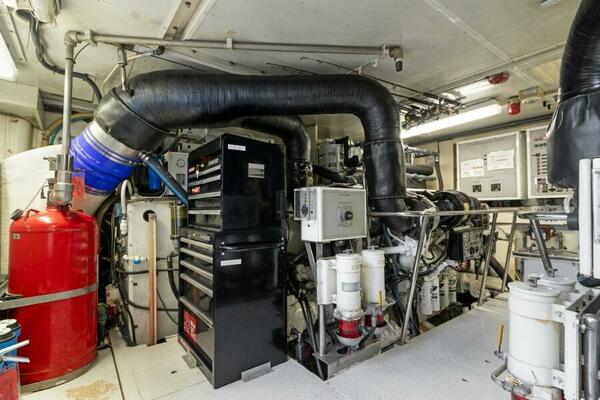 OSSUM DREAM 96ft Hargrave Yacht For Sale