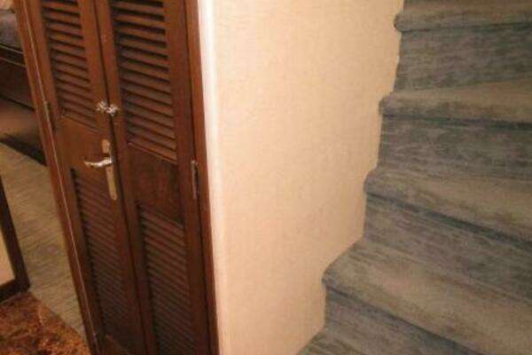 Burger Flush Deck with Flybridge Yacht For Sale