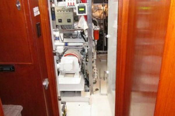 SHEPSL X 87ft Burger Yacht For Sale