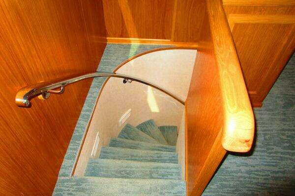 Burger Flush Deck with Flybridge Yacht For Sale