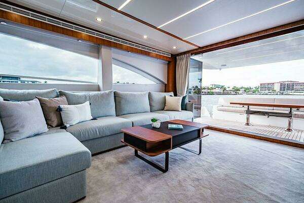 Johnson Skylounge Yacht For Sale