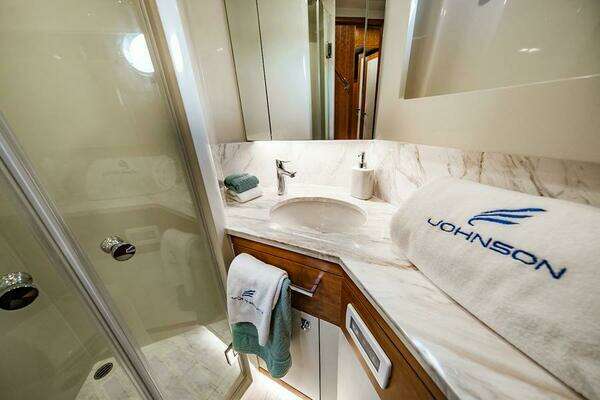 Johnson Skylounge Yacht For Sale